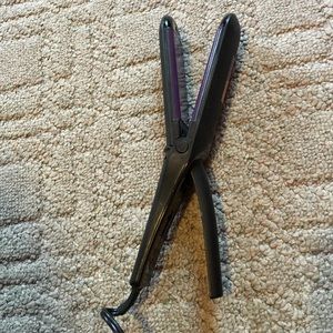 Hot tools professional ceramic straightener