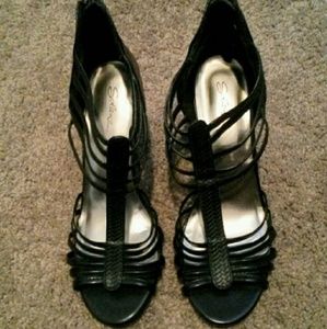 Solanz  Heel Sandels BRAND NEW