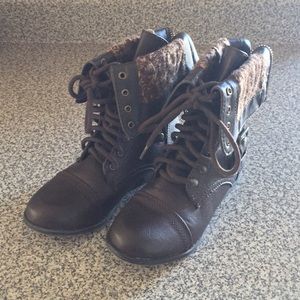 Women's Brown Aeropostale Boots!
