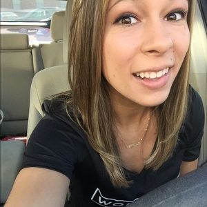 Meet your Posher, Jennifer