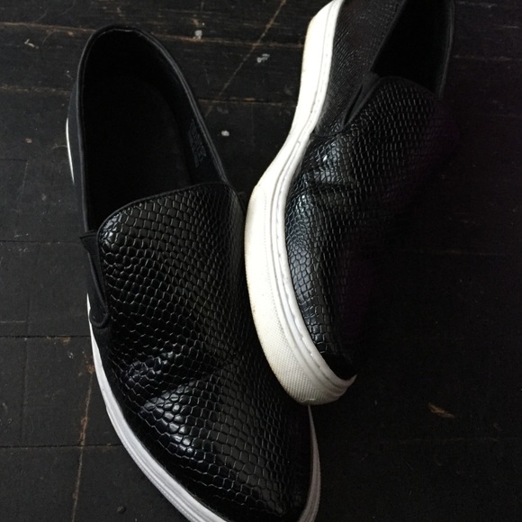 Aldo Slip-on Snake skin Sneaker