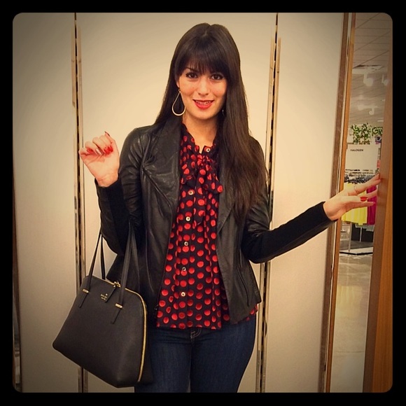 Meet your Posher, Kaleena - Picture 1 of 1