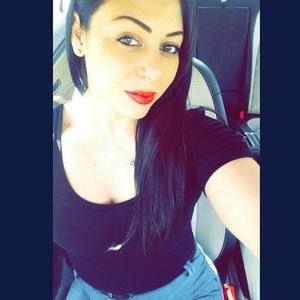 Meet your Posher, Vanessa