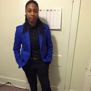 Meet your Posher, Angelica