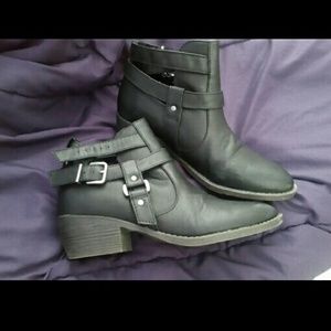 Pointed Toe Ankle Boots