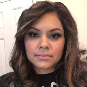 Meet your Posher, Leticia