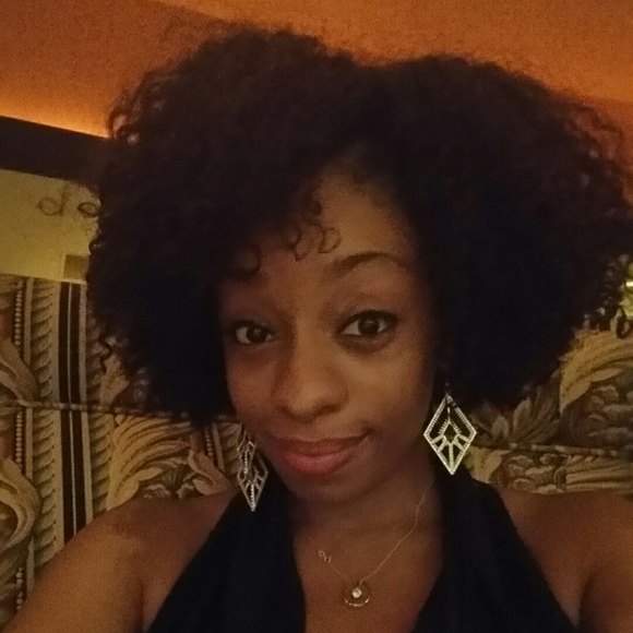 Meet your Posher, Kim