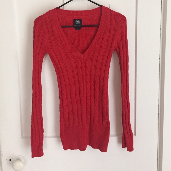 Red American Eagle sweater