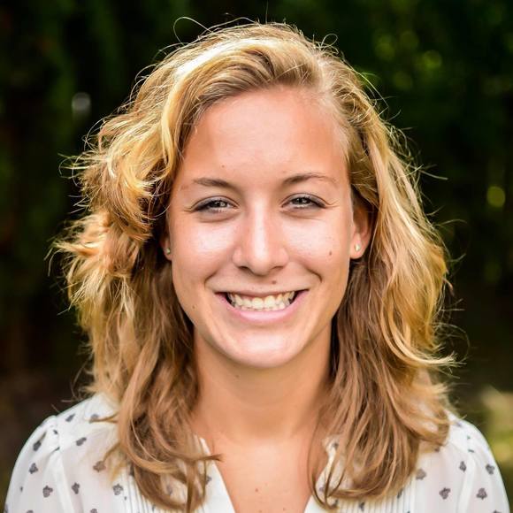 Meet your Posher, Lisa - Picture 1 of 1