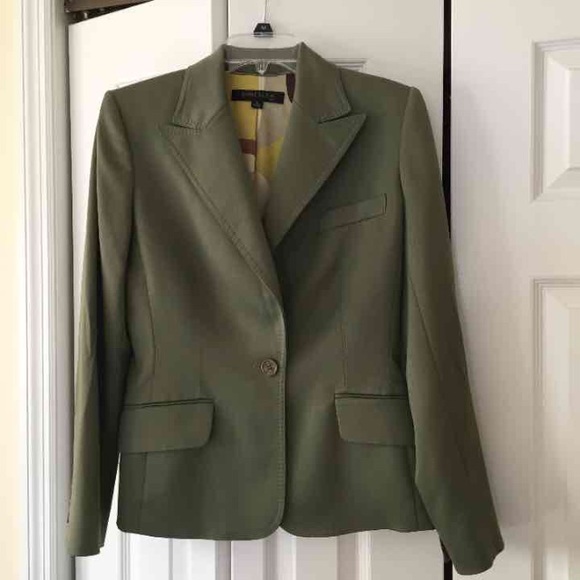 Gorgeous Anne Klein Blazer