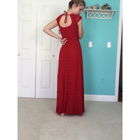 BRAND NEW PROM DRESS - Picture 2 of 4