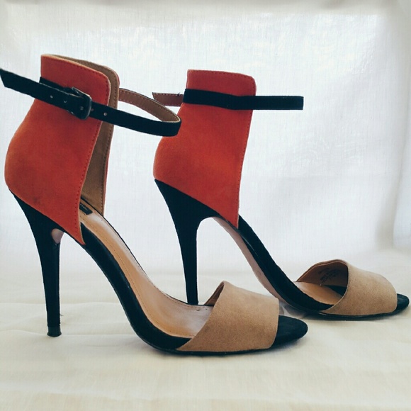 Zara Shoes - Zara Colorblock Sandals size 37 (6 1/2-7)