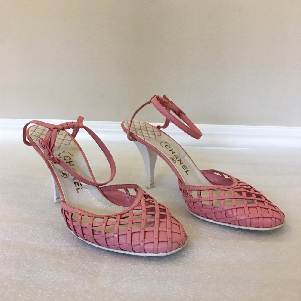 ๐๐ผSOLD๐๐ผ on Tradesy!! - Picture 2 of 7