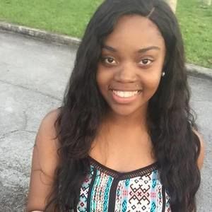 Meet your Posher, Darrielle