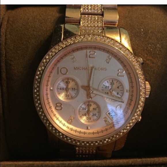 MAJOR PRICE??Michael Kors RoseGold Diamond Watch