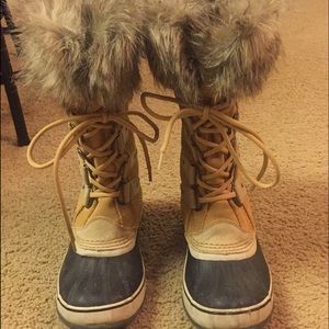Size 9 sorel boots