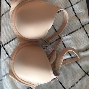 Essential Bodywear bra