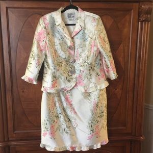 Mother of the Bride! Silk Floral Dress with Jacket