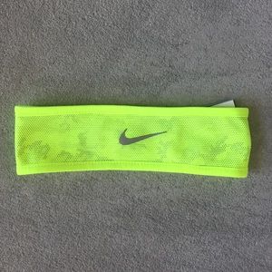 Nike unisex running reflective dri-fit headband