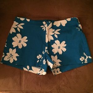 Express Hawaiian Blue/white shorts