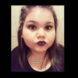 Meet your Posher, Monica