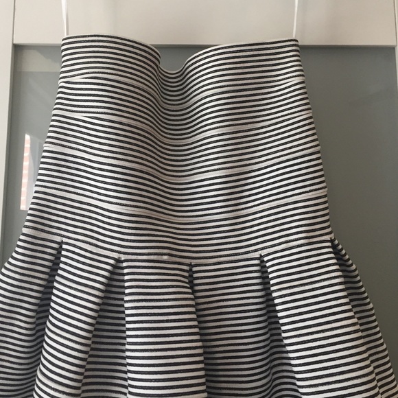 Strapless bandage dress - Picture 2 of 4