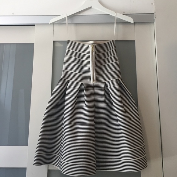 Strapless bandage dress - Picture 3 of 4