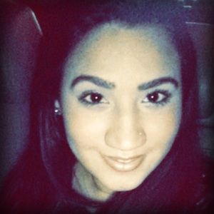 Meet your Posher, Rebeca