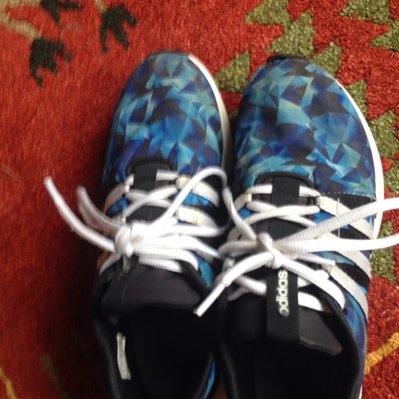 Adidas SL loop - Picture 3 of 3