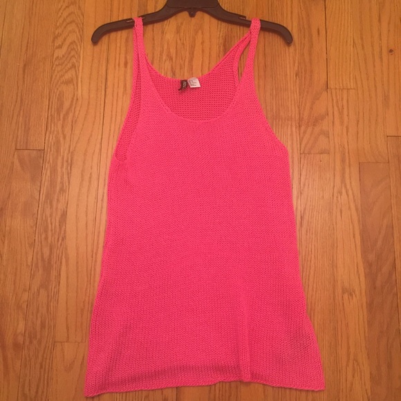 Knitted tank top
