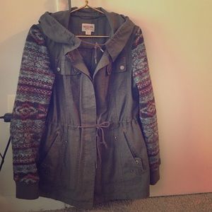 Trendy Utility Jacket w/ Tribal Pattern Sleeves!