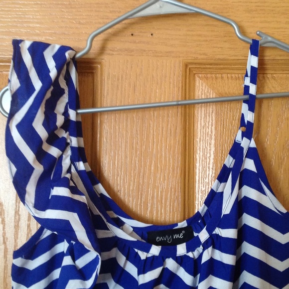 Chevron Dress🐟 - Picture 3 of 4