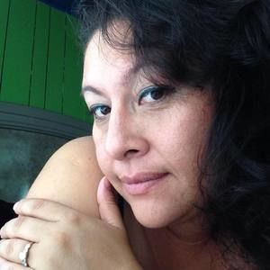 Meet your Posher, Leticia