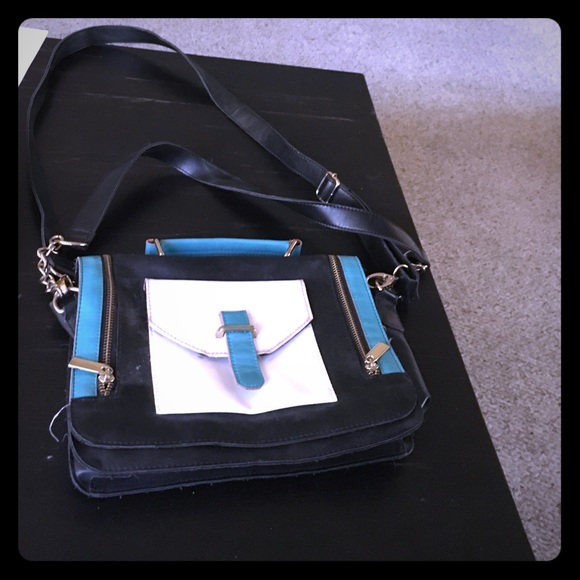 Black blue and white handbag. - Picture 1 of 3