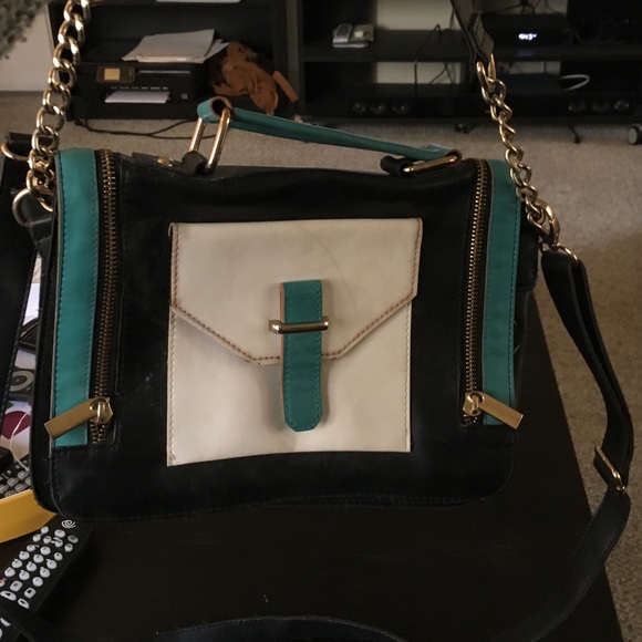 Black blue and white handbag. - Picture 3 of 3