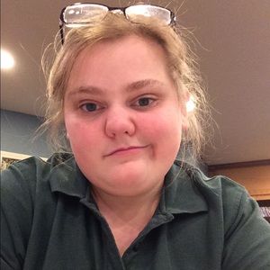 Meet your Posher, Devin