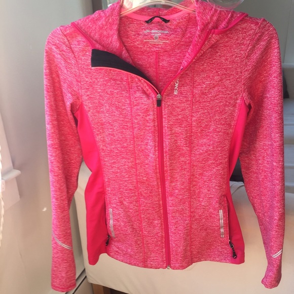 brooks running jacket womens 2016