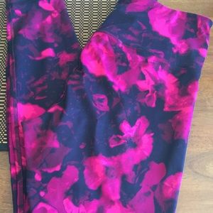 Old Navy Active Leggings