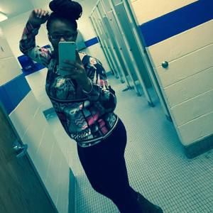 Meet your Posher, Nellie