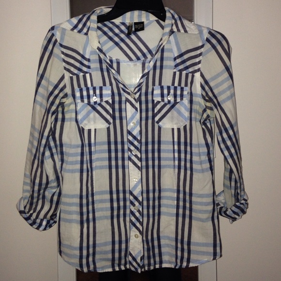 Collared button up - Picture 2 of 3