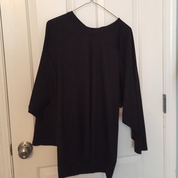Black hockey jersey - Picture 1 of 1
