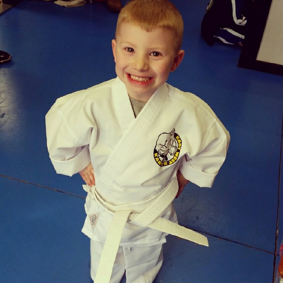 Meet your Posher, Kourtney - Picture 3 of 3