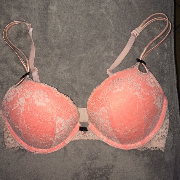Victoria Secret lace push bra 34b