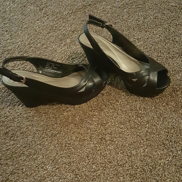 Shoes - Heels