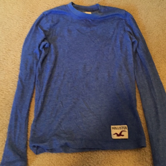 Hollister sweater