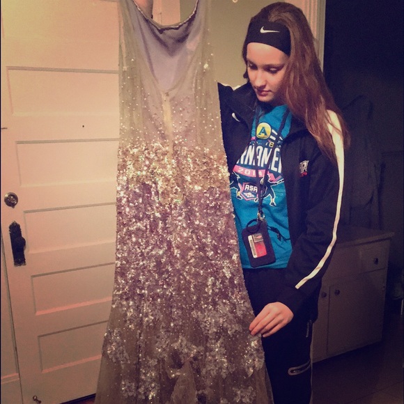 Prom dress