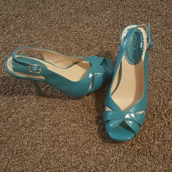 Shoes - Heels
