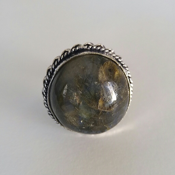 Vintage Handmade Labradorite  Ring - Picture 2 of 4