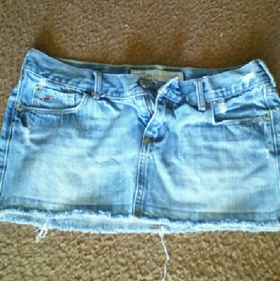 Hollister jean skirt
