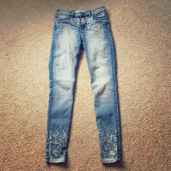 Hollister Super Skinny High Rise Jeans-Size 7